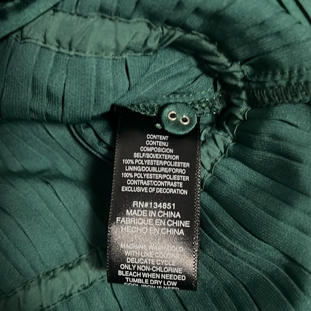 NWT $108 WAYF blouse in emerald green women’s size M sz 8 - Picture 8 of 9